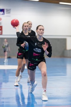 Bild 130 - wBJ TSV Ellerbek - TSV Uetersen : Ergebnis: 15:10